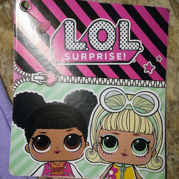 L.O.L Surprise! Graphic T-shirt (NWT) - Picture 4 of 4
